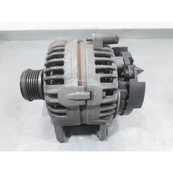 Alternador para Nissan Nv200 Furgoneta
