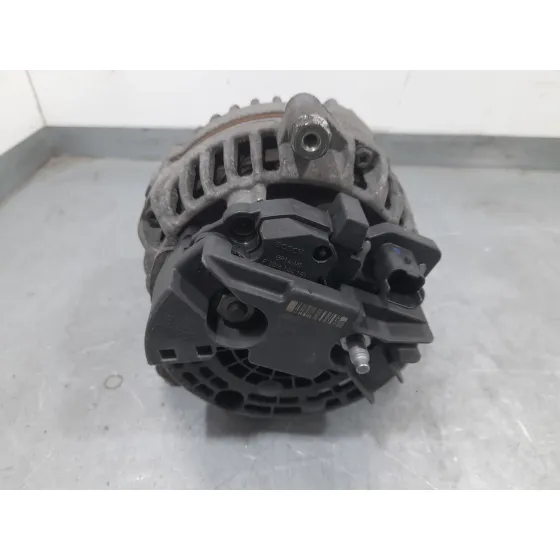 Alternador para Nissan Nv200 Furgoneta
