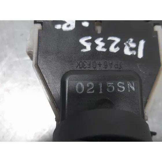 Mando Limpia para Nissan Nv200 Furgoneta