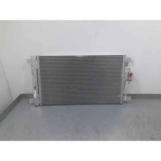 Condensador / Radiador Aire Acondicionado para Mg Zs Suv (Azs1)