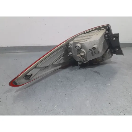 Piloto Trasero Derecho Exterior para Hyundai Ix35 (Lm, El, Elh)