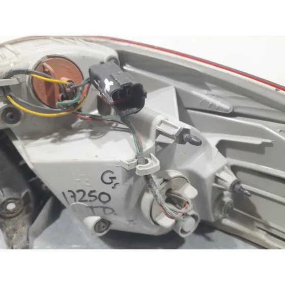 Piloto Trasero Derecho Exterior para Hyundai Ix35 (Lm, El, Elh)