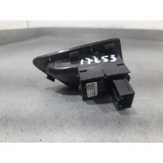 Mando Elevalunas Trasero Izquierdo para Skoda Fabia Iv (Pj3)