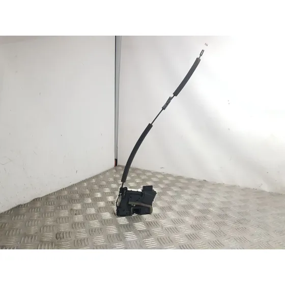 Cerradura Puerta Delantera Derecha para Mg Mg 3 (5Fp)
