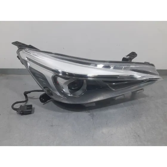 Faro Derecho para Mg Mg 3 (5Fp)