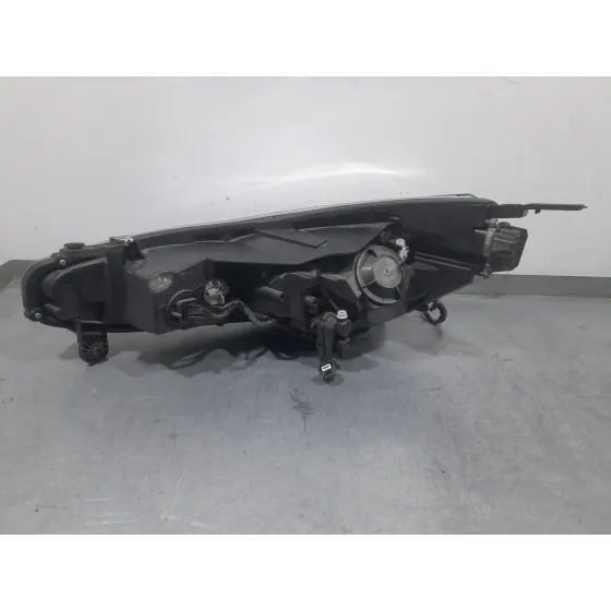 Faro Derecho para Mg Mg 3 (5Fp)