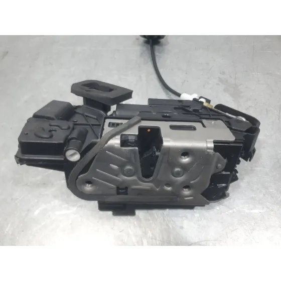 Cerradura Puerta Trasera Izquierda para Skoda Octavia Iv (Nx3, Nn3, Pv3)