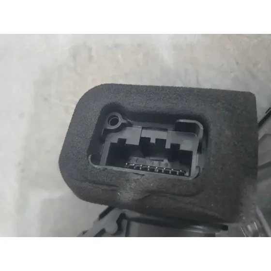 Cerradura Puerta Trasera Izquierda para Skoda Octavia Iv (Nx3, Nn3, Pv3)