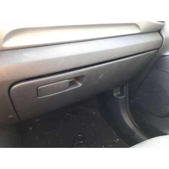 Guantera para Kia Stonic (Yb)