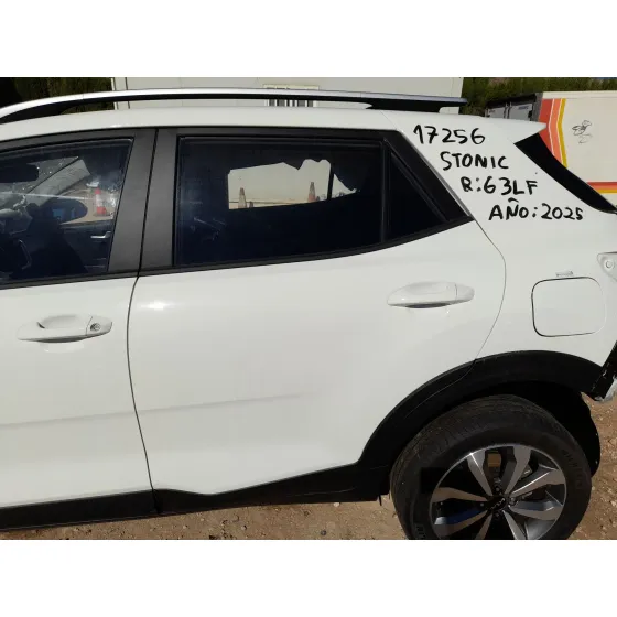 Puerta Trasera Izquierda para Kia Stonic (Yb)