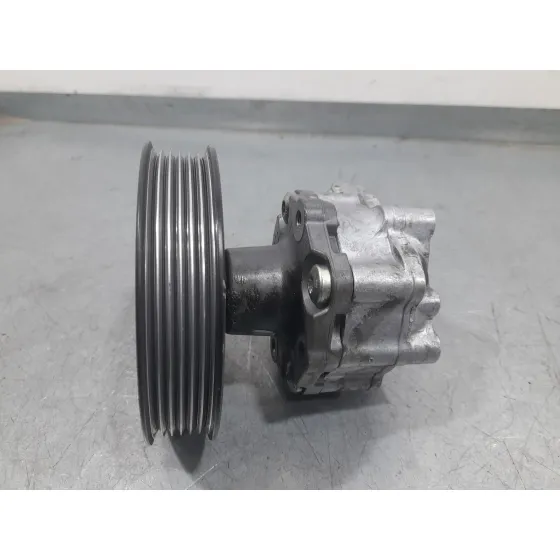 Bomba Direccion para Audi A5 (8T3)