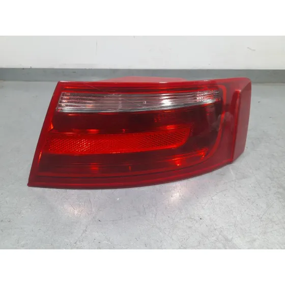 Piloto Trasero Derecho Exterior para Audi A5 (8T3)