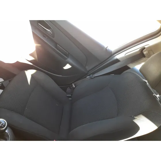Asiento Delantero Derecho para Chevrolet Cruze Hatchback (J305)