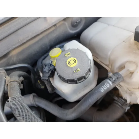 Bomba Freno para Chevrolet Cruze Hatchback (J305)