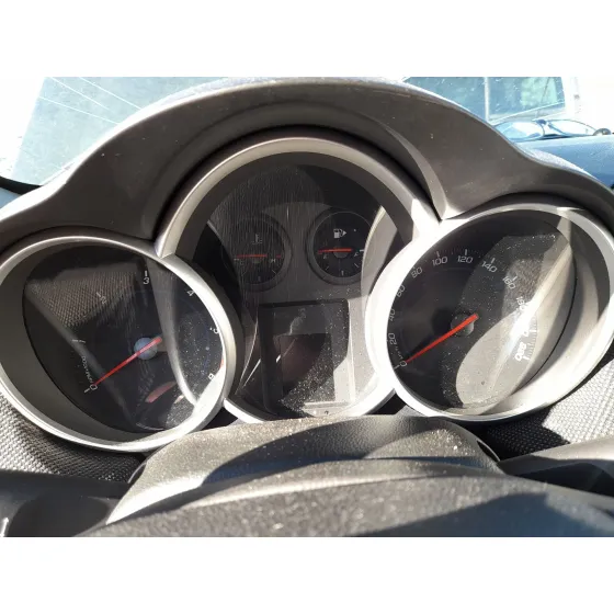 Cuadro Instrumentos para Chevrolet Cruze Hatchback (J305)