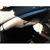 Guantera para Chevrolet Cruze Hatchback (J305)