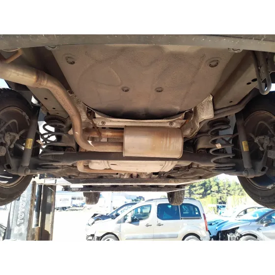 Puente Trasero para Chevrolet Cruze Hatchback (J305)