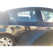 Puerta Trasera Derecha para Chevrolet Cruze Hatchback (J305)