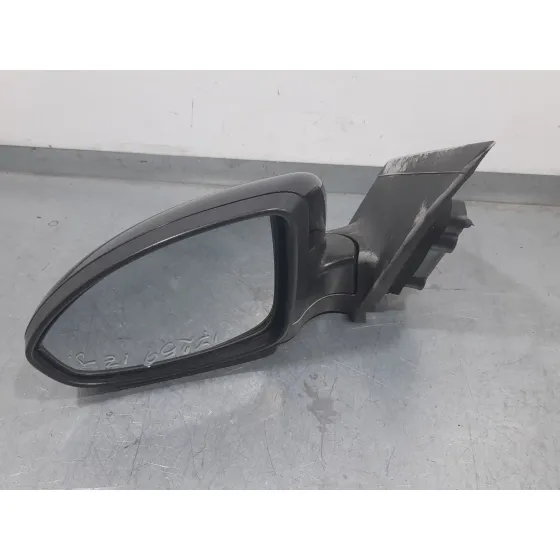 Retrovisor Izquierdo para Chevrolet Cruze Hatchback (J305)