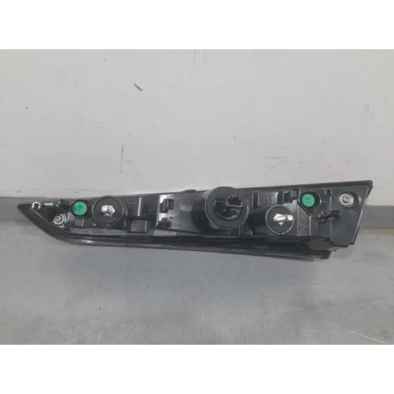 Piloto Trasero Izquierdo Interior para Renault Captur Ii (Hf_)