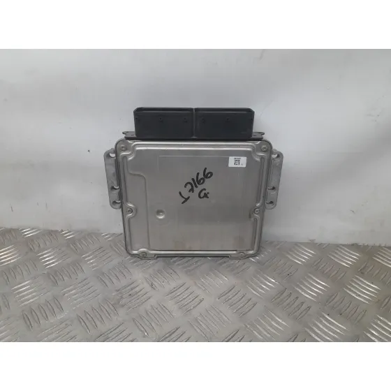 Centralita Motor Uce para Kia Carens Iv