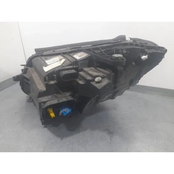 Faro Derecho para Mercedes-Benz Clase C Descapotable (A205)