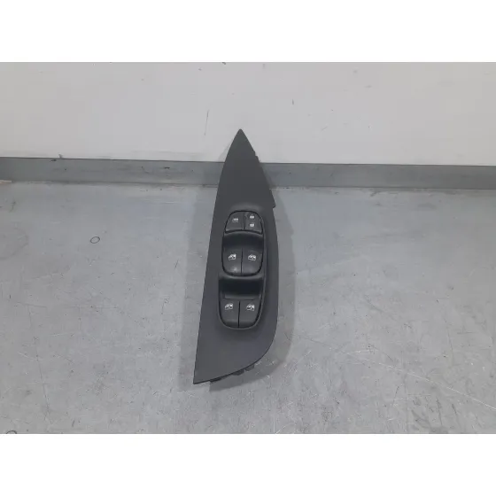 Mando Elevalunas Delantero Izquierdo para Nissan Qashqai Ii (J11, J11_)