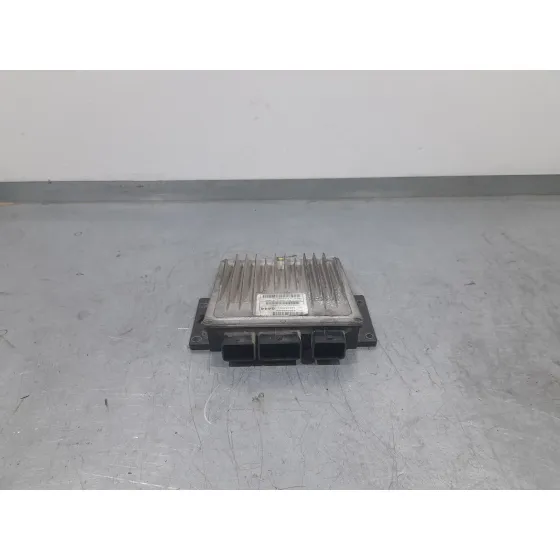 Centralita Motor Uce para Renault Kangoo / Grand Kangoo Ii (Kw0/1_)