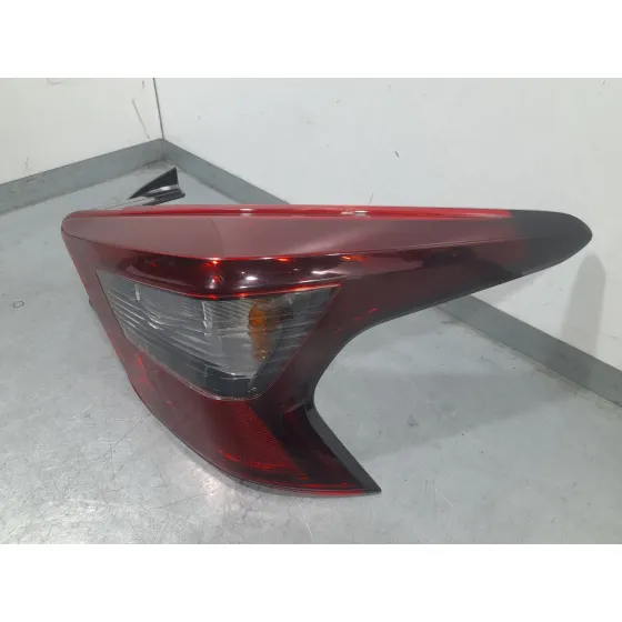 Piloto Trasero Derecho para Nissan Micra V (K14)
