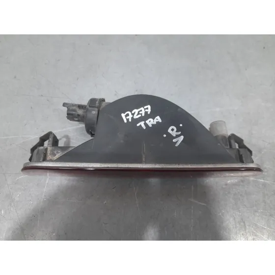 Piloto Trasero Central para Nissan Micra V (K14)