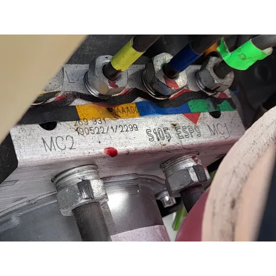 Abs para Mahindra Kuv 100 Nxt