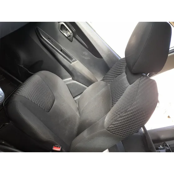 Asiento Delantero Derecho para Mahindra Kuv 100 Nxt