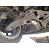 Brazo Suspension Inferior Delantero Derecho para Mahindra Kuv 100 Nxt