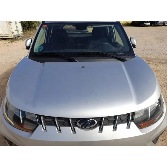 Capot para Mahindra Kuv 100 Nxt
