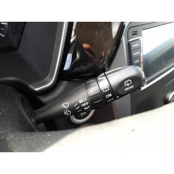 Mando Luces Y Limpia para Mahindra Kuv 100 Nxt
