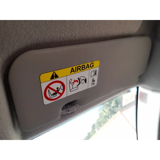 Parasol Derecho para Mahindra Kuv 100 Nxt