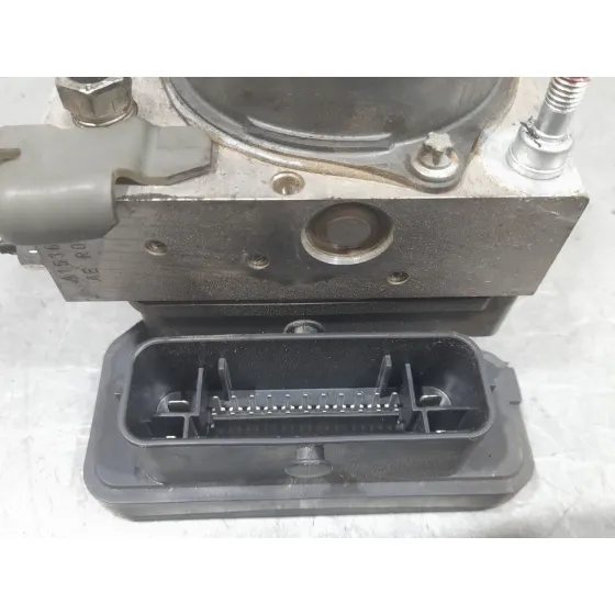 Abs para Toyota Auris (_E18_)