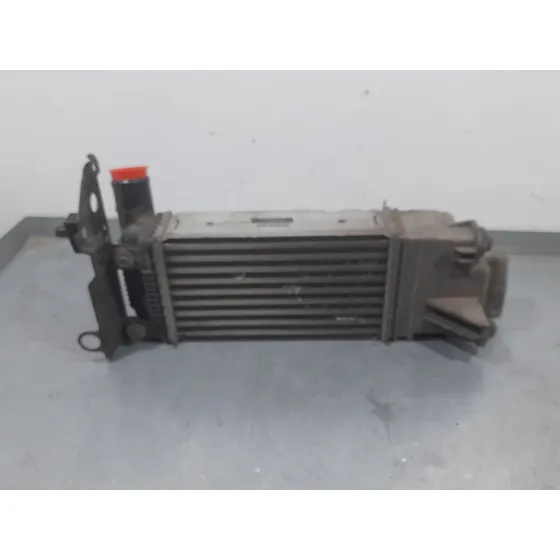 Intercooler para Toyota Auris (_E18_)