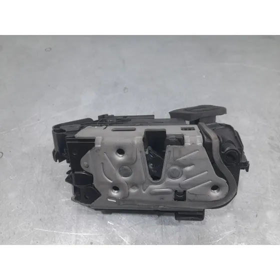 Cerradura Puerta Delantera Derecha para Audi Q3 Sportback (F3N)