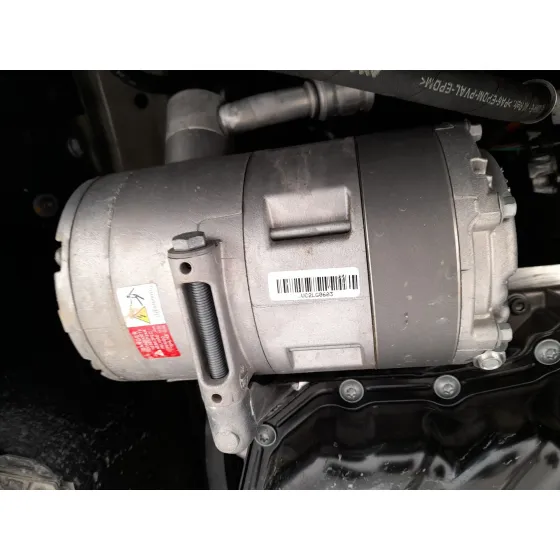Compresor Aire Acondicionado para Audi Q3 Sportback (F3N)