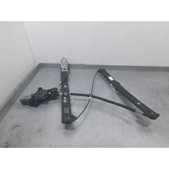 Elevalunas Delantero Izquierdo para Audi Q3 Sportback (F3N)