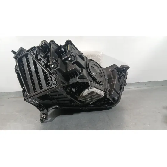 Faro Izquierdo para Audi Q3 Sportback (F3N)