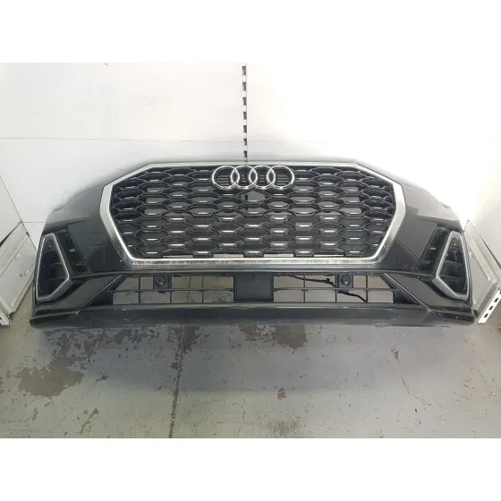 Paragolpes Delantero para Audi Q3 Sportback (F3N)