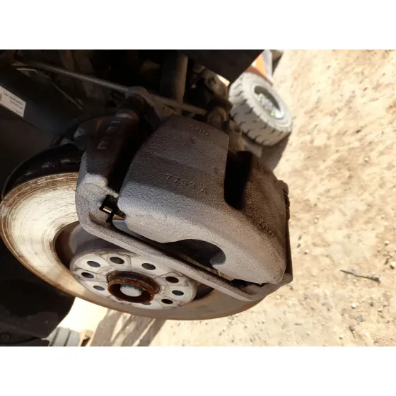 Pinza Freno Delantera Derecha para Audi Q3 Sportback (F3N)