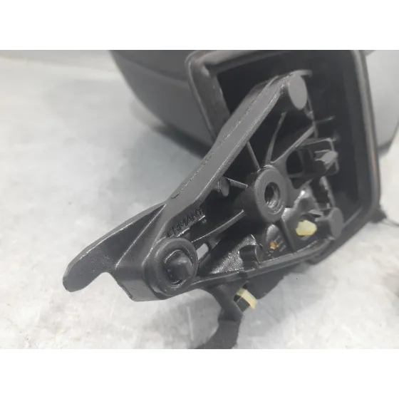 Retrovisor Izquierdo para Audi Q3 Sportback (F3N)