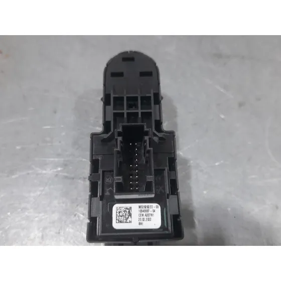 Mando Elevalunas Delantero Izquierdo para Peugeot 208 Ii (Ub_, Up_, Uw_, Uj_)