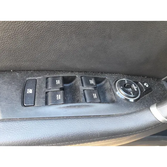 Mando Elevalunas Delantero Izquierdo para Hyundai I40 I (Vf)