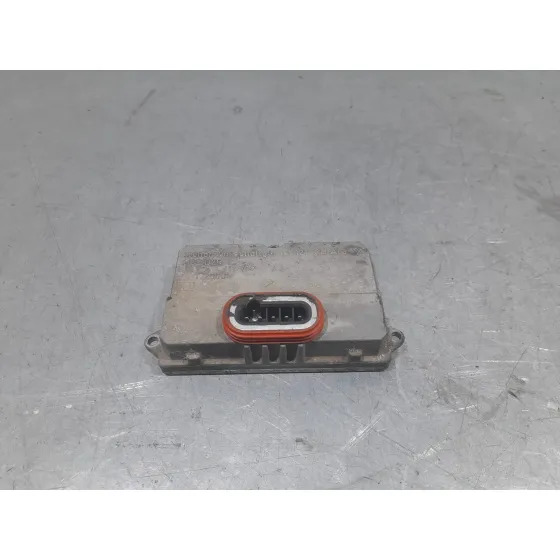 Centralita Faros Xenon para Audi A6 C6 (4F2)