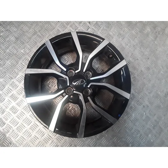 Juego Llantas Aluminio para Mahindra Kuv 100 Nxt