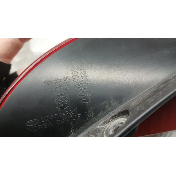Piloto Trasero Izquierdo para Kia Cee'd (Jd)